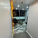 Qline Airport Saw Hotell Istanbul